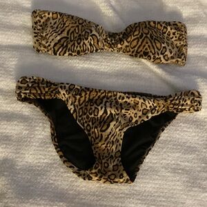 Victoria's Secret Leopard Print Bikini EUC and SEXY!